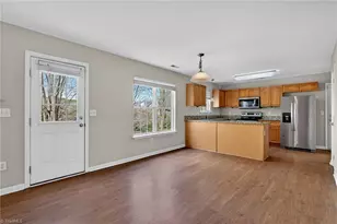 201 Harmon Ridge Ln, Kernersville, NC 27284 - Photo 14