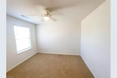 700 Hickory Point Drive, Lexington, NC 27292 - Photo 8