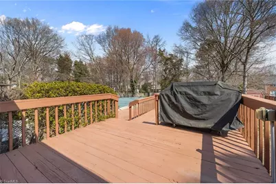 4306 Oak Hollow Drive, High Point, NC 27265 - Photo 18