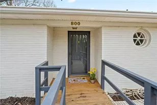 800 Creekside Dr, High Point, NC 27262 - Photo 6