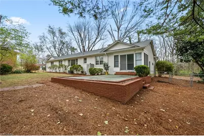 800 Creekside Drive, High Point, NC 27262 - Photo 40