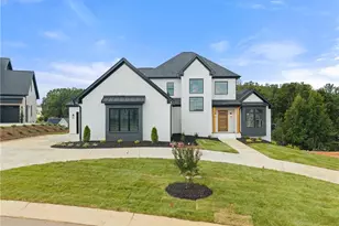 720 Royal Jasmine Ct, Winston-Salem, NC 27106 - Photo 1