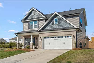 672 Mahogany Drive, Thomasville, NC 27360 - Photo 2