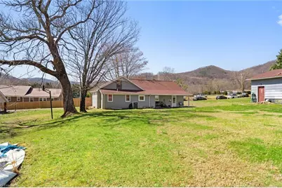 132 Old Nc Highway 89, Lowgap, NC 27024 - Photo 30