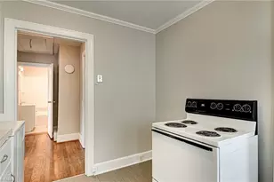 210 Lawrence St, Greensboro, NC 27406 - Photo 10