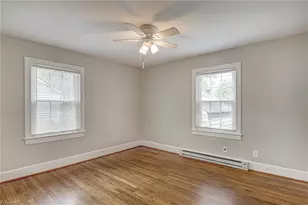 210 Lawrence St, Greensboro, NC 27406 - Photo 14