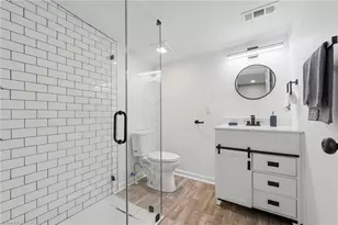 1237 Irving Ave, Eden, NC 27288 - Photo 22