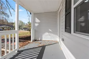 1237 Irving Ave, Eden, NC 27288 - Photo 6