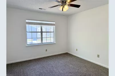 812 Ashebrook Drive #D, Greensboro, NC 27409 - Photo 14