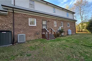 113 Forest View Dr, Mount Airy, NC 27030 - Photo 8