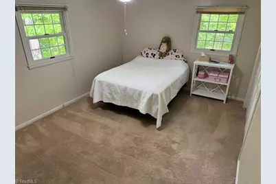 5 Windsor Circle, Thomasville, NC 27360 - Photo 24