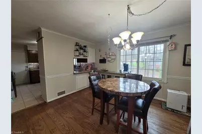 5 Windsor Circle, Thomasville, NC 27360 - Photo 18