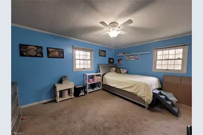 5 Windsor Circle, Thomasville, NC 27360 - Photo 24