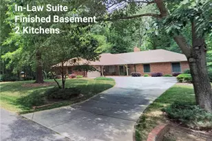 5 Windsor Cir, Thomasville, NC 27360 - Photo 1