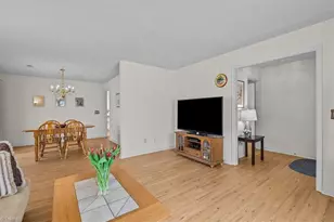 2612 Spring Bridge Cir, Greensboro, NC 27410 - Photo 10