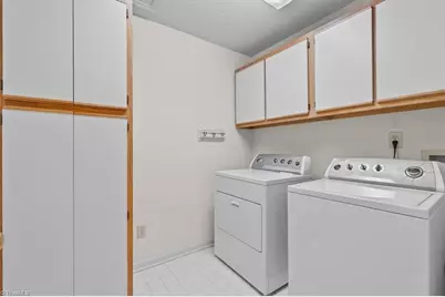 2612 Spring Bridge Circle, Greensboro, NC 27410 - Photo 34