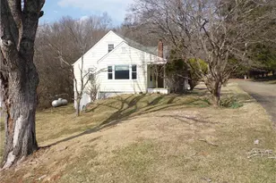 232 Riverview Dr, Sparta, NC 28675 - Photo 40