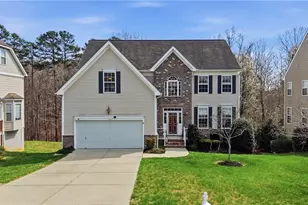 102 Jamestown Oaks Dr, Jamestown, NC 27282 - Photo 1