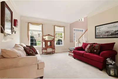 102 Jamestown Oaks Drive, Jamestown, NC 27282 - Photo 20