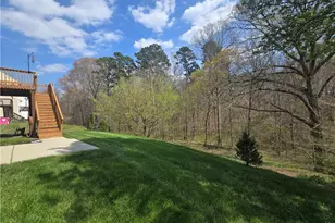 102 Jamestown Oaks Dr, Jamestown, NC 27282 - Photo 40