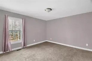 1004 Black Farm Rd, Thomasville, NC 27360 - Photo 24