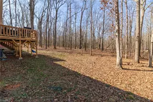 1004 Black Farm Rd, Thomasville, NC 27360 - Photo 28