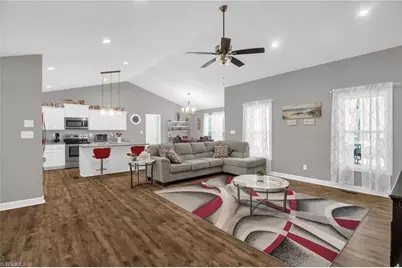 1004 Black Farm Road, Thomasville, NC 27360 - Photo 6