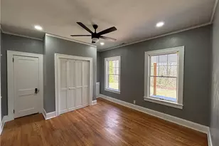 5264 Hilltop Rd, Jamestown, NC 27282 - Photo 16