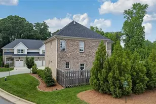 2 Gingerly Wy, Greensboro, NC 27455 - Photo 4