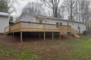 302 La Quinta Dr, Advance, NC 27006 - Photo 4