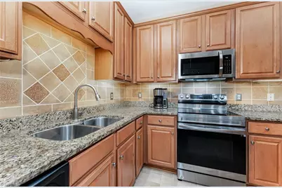 215 Channel Cove Court, Jamestown, NC 27282 - Photo 8