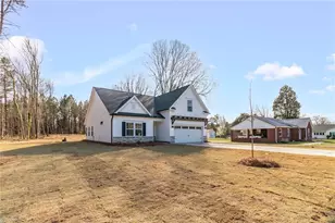 2130 E Holly Grove Rd, Lexington, NC 27292 - Photo 4