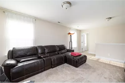 128 S Honey Locust Drive, Thomasville, NC 27360 - Photo 16