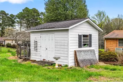 56 Hillcrest Road, Siler City, NC 27344 - Photo 18