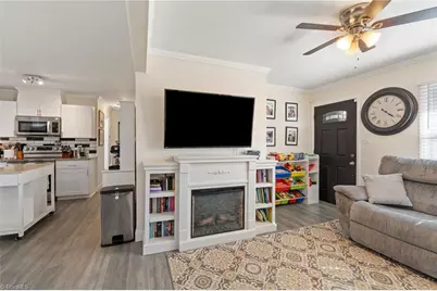 450 Black Lake Road, Thomasville, NC 27360 - Photo 6