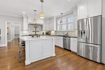 2006 Dalton Road, Greensboro, NC 27408 - Photo 6