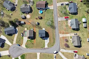 112 McCleskey Dr, Yadkinville, NC 27055 - Photo 28