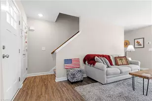 112 McCleskey Dr, Yadkinville, NC 27055 - Photo 10