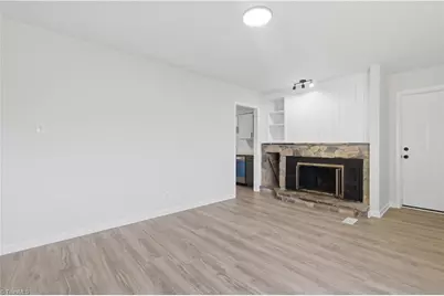 2301 Ontario Street, Greensboro, NC 27403 - Photo 10