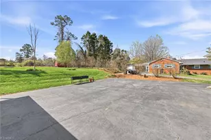 2832 Monticello Dr, Winston-Salem, NC 27106 - Photo 32