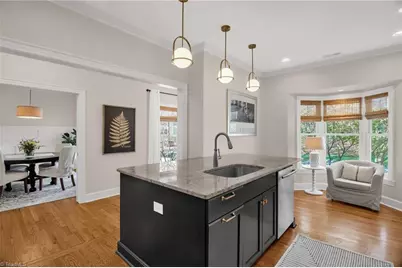 130 Sunset Circle #104, Greensboro, NC 27408 - Photo 8