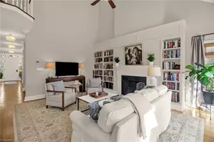 130 Sunset Cir, Greensboro, NC 27408 - Photo 14