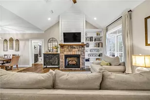 362 Fairway Oaks Dr, West Jefferson, NC 28694 - Photo 10