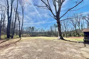5528 Elkin Hwy, North Wilkesboro, NC 28659 - Photo 14