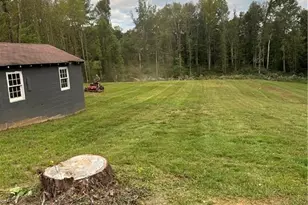 5528 Elkin Hwy, North Wilkesboro, NC 28659 - Photo 2