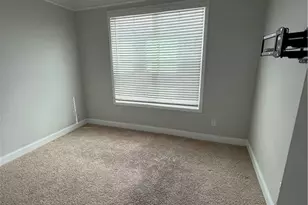 216 Stamm Dr, Greensboro, NC 27455 - Photo 8