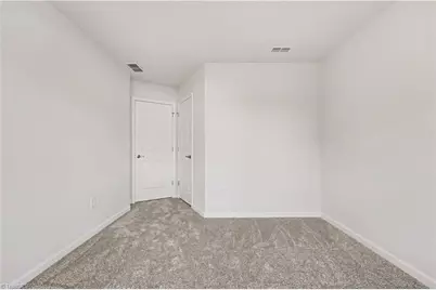 910 Plum Creek Place, Greensboro, NC 27405 - Photo 24