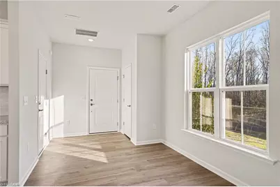 910 Plum Creek Place, Greensboro, NC 27405 - Photo 4