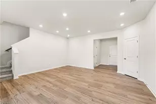 1417 Allegheny River St, Greensboro, NC 27405 - Photo 8