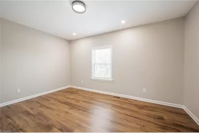 303 Orchard Street, Mount Airy, NC 27030 - Photo 12